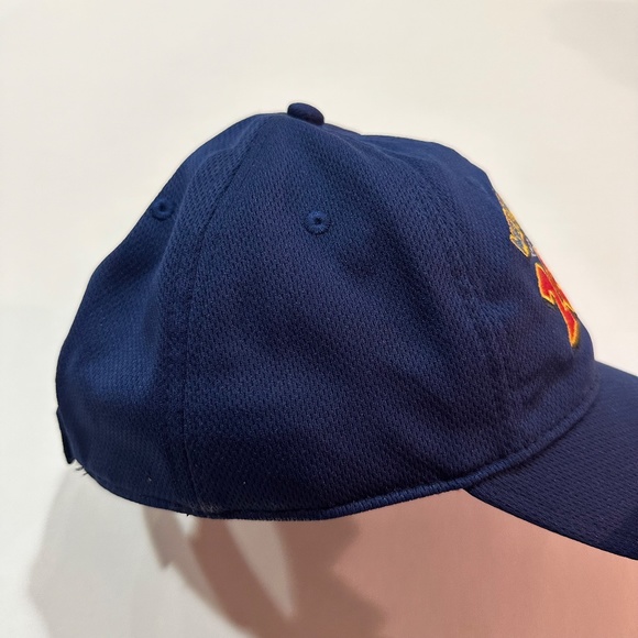 DISNEY runDisney Hat - MARATHON WEEKEND - Picture 5 of 8